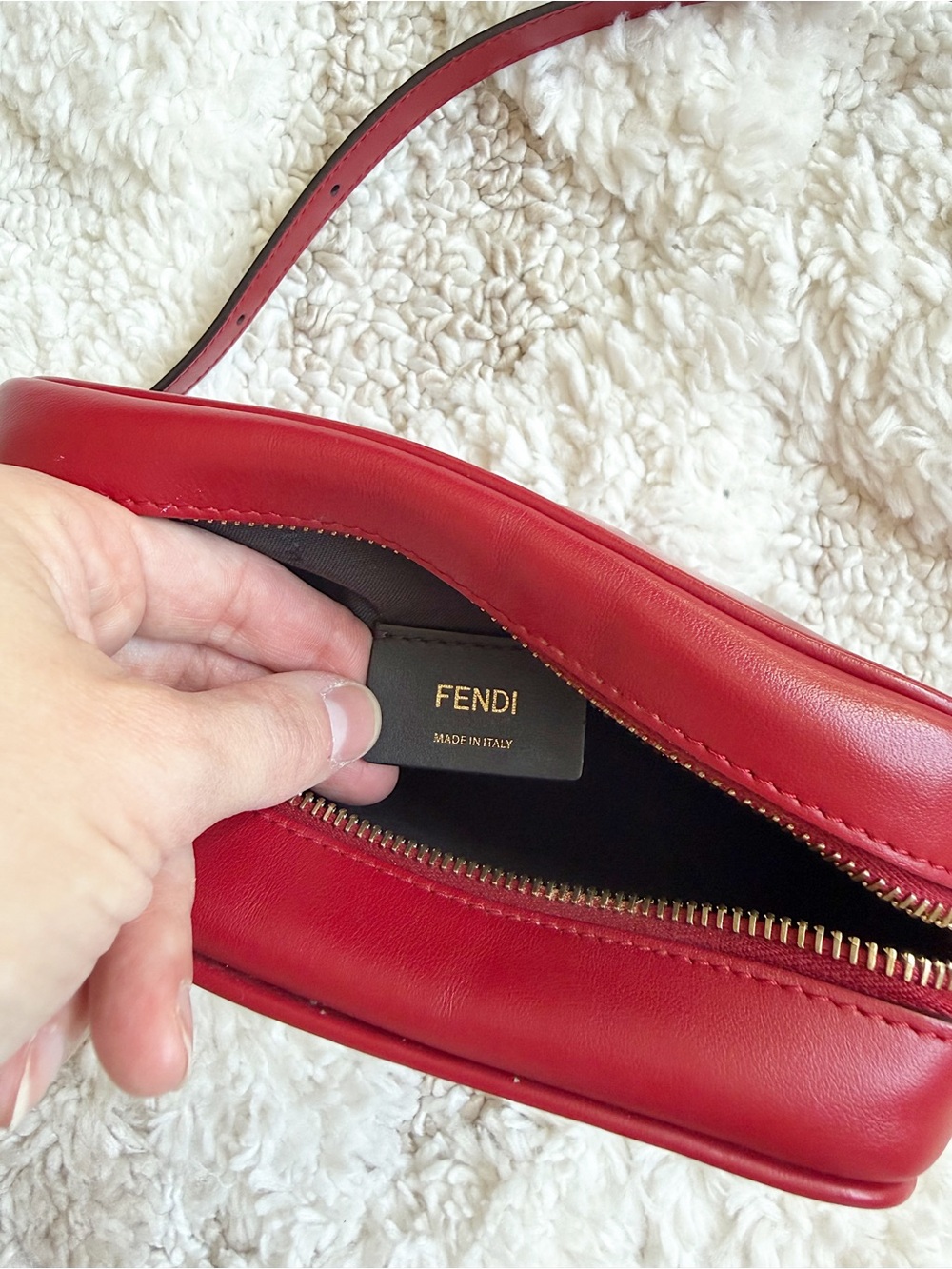 FENDI Vitello Century FF 1974 Embossed Mini Camera Bag Crossbody Fragola - Picture 6 of 11